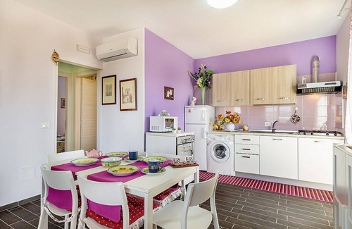 Laureana Cilento House | Villa Albatros B: A characteristic and welcoming independent house surrounded by the greenery, with Free WI-FI.