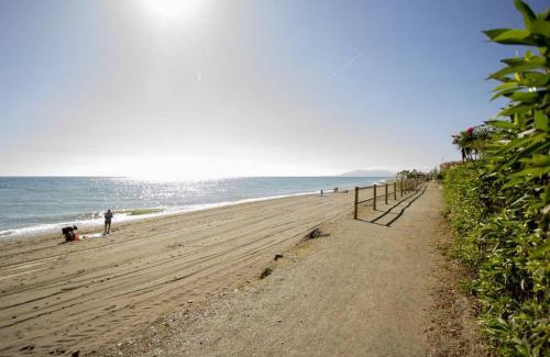 Rincon de la Victoria House | VILLA ALBORAN Beachfront 9PAX