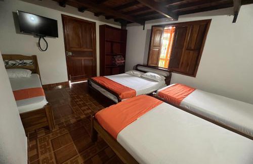 El Caimo House | Villa Alejandra Del Quindio