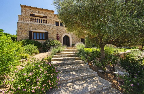 Marratxi Villa | VILLA ALENAR. Beautiful villa in Marratxí near Palma de Mallorca. Pivate Pool - Free Wifi