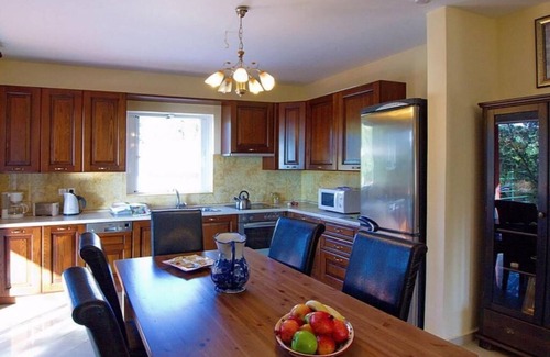 Kateleios Villa | Villa Aliona - Four Bedroom Villa, Sleeps 8