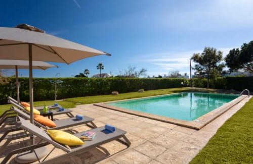 Alporchinhos Villa | Villa Almond Tree by Interhome