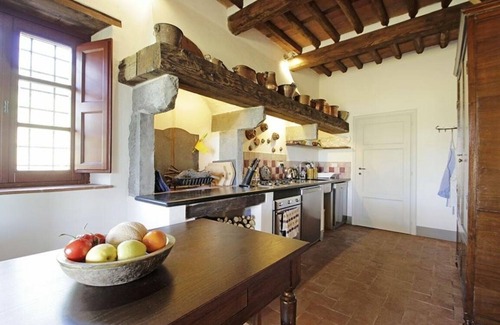 Capannori Villa | Villa Altomonte 12, a splendid country villa with swimming pool situated in the hills of Lucca, .