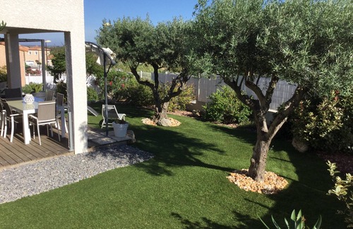 La Palme Villa | VILLA AND GARDEN in the SOLEIL