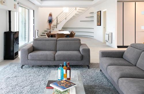 Syracuse Villa | Villa Anna