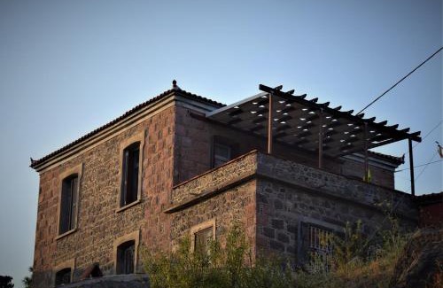 Mithimna House | Villa Annie