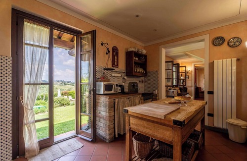 Castelfiorentino Villa | Villa 'Antica Sosta Renai' with Private Pool, Private Terrace and Wi-Fi