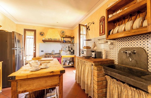 Castelfiorentino Villa | Villa 'Antica Sosta Renai' with Private Pool, Private Terrace and Wi-Fi