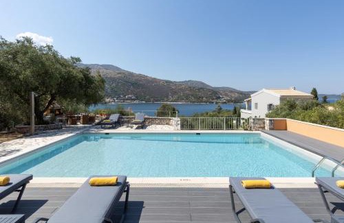 Kassiopi Villa | Villa Apanemia by Villa Plus