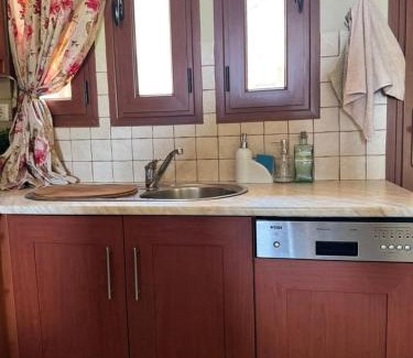 Steni Dirfyos House | Villa Apanemia Tsakaioi