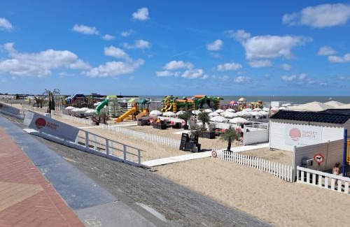 Blankenberge Apartment | Villa Apollo