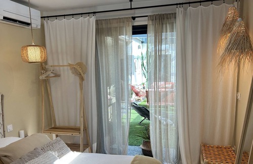 La Farlede House | Villa Appart D'exception de Plain Pied Autour du Patio