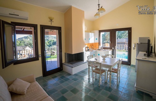 Torre delle Stelle Villa | Villa Ara unit B - villa sleeps 4+1 with pool 300 meters from the beach