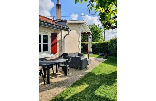 Taussat Villa | Villa Arcachonnaise 200m from the beach