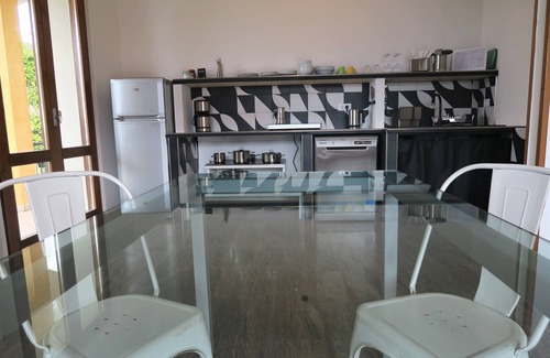 Gardola Apartment | Villa Arianna Suite in private Villa lake view, garden, private swimming pool.