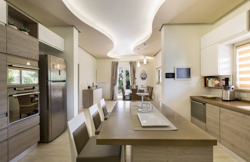 Torre Lapillo Apartment | Villa Ariel by BarbarHouse
