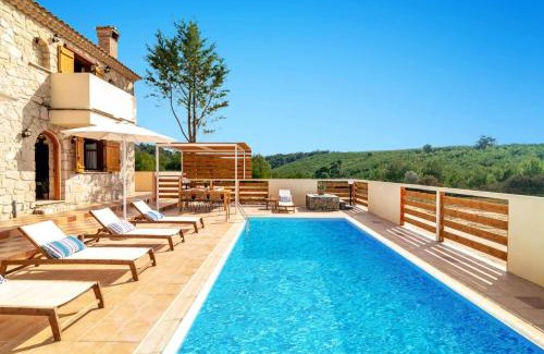 Agia Marina Villa | Villa Artemisia by Villa Plus