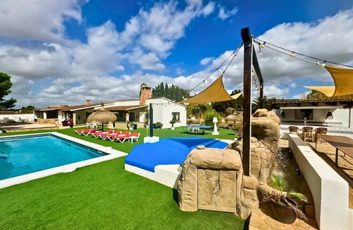 Son Antem Villa | Villa Artista Super Luxury