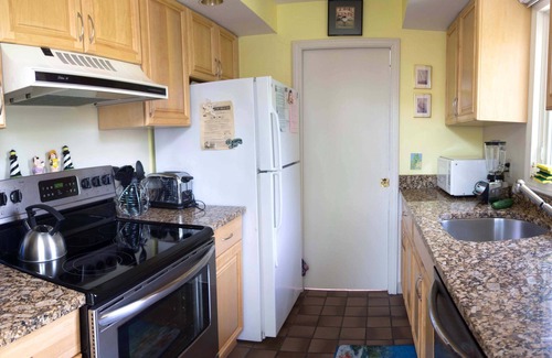 Brewster Villa | VILLA at Endicott Village GOLF PRIVILEGES AND VIEW Ocean Edge.LINENS PROVIDED