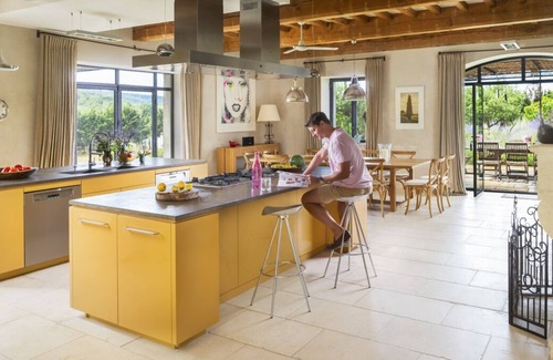 Montlaur Villa | Villa Aude - Eight Bedroom Villa, Sleeps 16