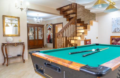 Presa Villa | Villa Aura