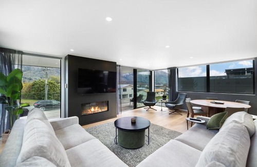 Wanaka Villa | Villa Aurora, luxury in the heart of Wanaka