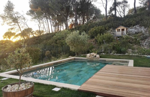 Ventabren Villa | Villa Avec Piscine en Campagne Aixoise au Cœur du Village Provencal de Ventabren