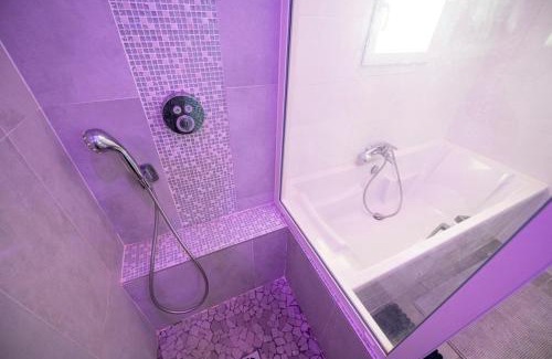 14th Arrondissement Villa | Villa avec Piscine et Jacuzzi privés - Marseille