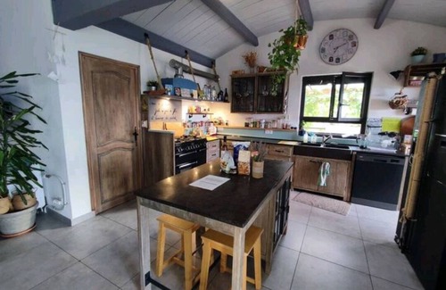 Simiane-Collongue Villa | Villa Avec vue Panoramique et Piscine en Campagne