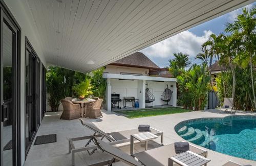 Rawai Villa | Villa Ayan, Amazing Pool, 2 bedrooms Near Nai harn Beach