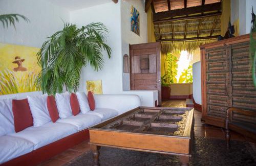 Zihuatanejo Villa | Villa Bahia at StayPV
