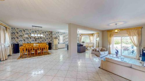 Gazi Villa | Villa be.YOU.TIFUL