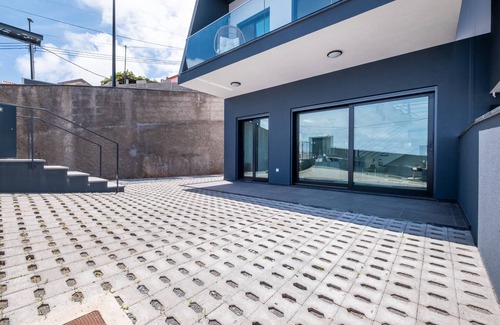 Canico Villa | Villa Bela Horizonte by GALMI