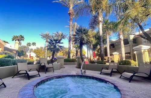 Paradise Valley Village Apartment | Villa Bella Terra condo