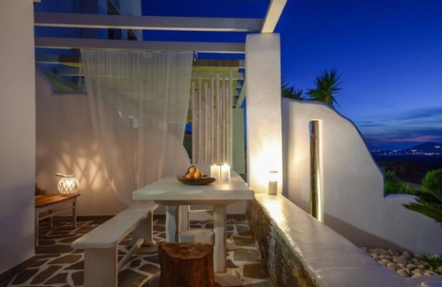 Glinado House | Villa Bella Vista 65M2 1Bedrm 1Bathrm Sea view from outdoor Tzacuzzi