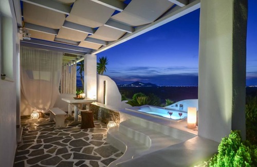 Glinado House | Villa Bella Vista 65M2 1Bedrm 1Bathrm Sea view from outdoor Tzacuzzi