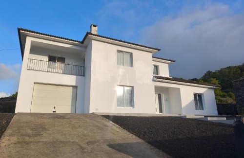 Lajes do Pico Villa | Villa Belle Azores AL