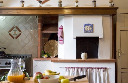 Vicopelago Villa | VILLA BELVEDERE FIORELLA-1600'S VILLA WITH PRIVATE POOL, WIFI AND PARKING