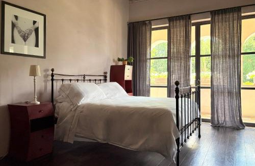 Buonconvento Villa | Villa Bergamotti with Pool, Comfort and View