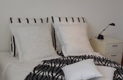 Loupes Villa | Villa between Bordeaux and St Emilion, 60 minutes from the Dune du Pyla and Arcachon
