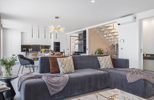 Santa Maria Maior House | Villa Boa Nova Preta by LovelyStay