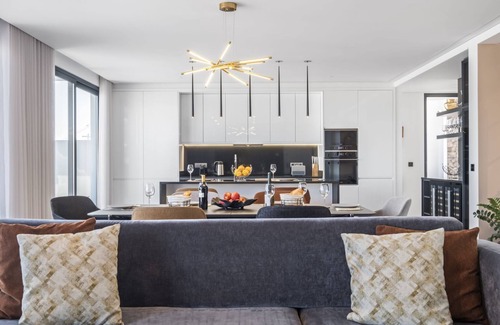 Santa Maria Maior House | Villa Boa Nova Preta by LovelyStay