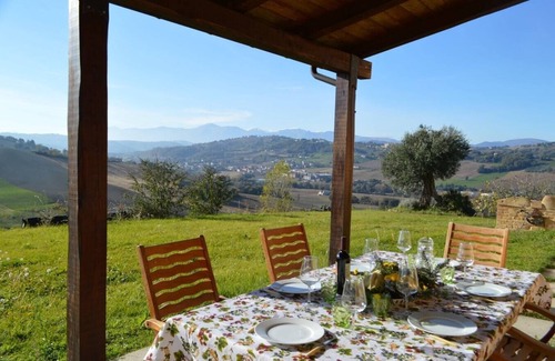 Loro Piceno Villa | Villa Bocciolo - Private villa with pool
