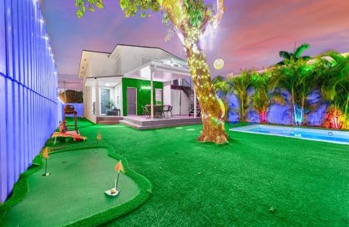 Allapattah House | Villa Bonita 6br Pool Hot Tub Game Room