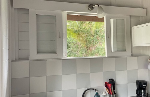 Etang Sale Les Bains Villa | Villa Bord de mer Proche Lagons