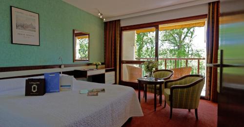 Greoux-les-Bains Hotel | Villa Borghese, The Originals Relais