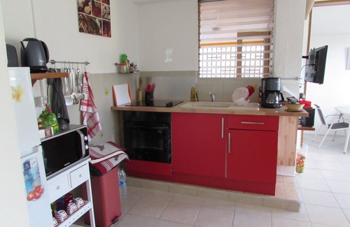 Gourbeyre Apartment | Villa bottom "ZABRIKO"
