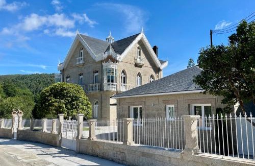A Lama Hotel | Villa Boutique 1880, Escapada Romántica con Spa Privado Exterior, Privacidad y Servicio Personalizado