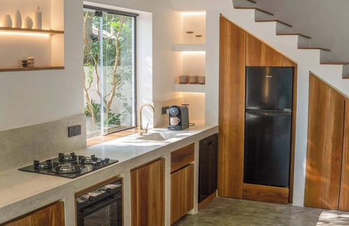 Kathaluwa Villa | Villa Brisa Entire Villa for Rent in Ahangama Sri Lanka 2 Minutes to the Beach