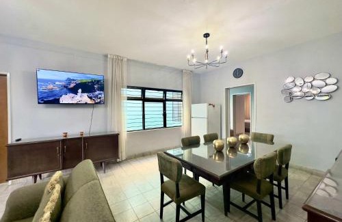 Guadalajara Municipality House | Villa by Centro Medico Occidente 3 br